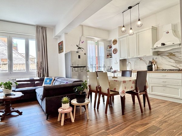 appartamento in vendita a Genova in zona Marassi