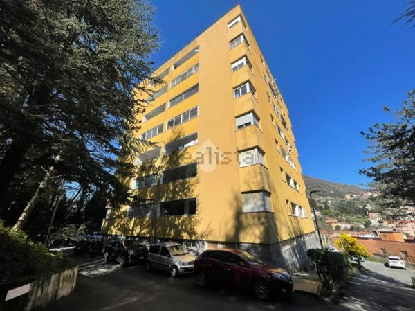 appartamento in vendita a Genova in zona Struppa