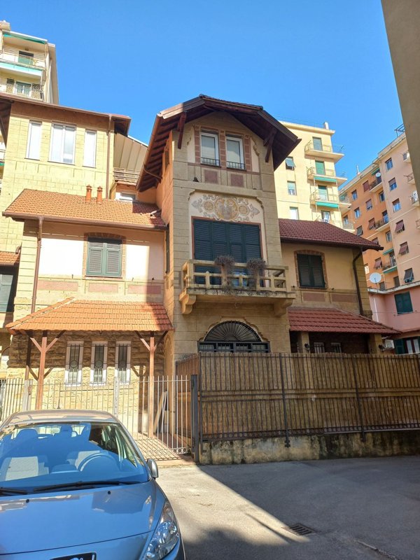 appartamento in vendita a Genova in zona San Martino