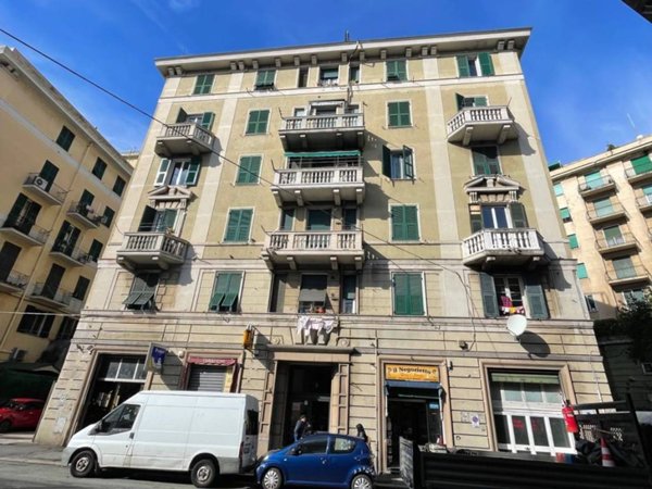 appartamento in vendita a Genova in zona Cornigliano