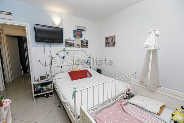 appartamento in vendita a Genova in zona Bolzaneto