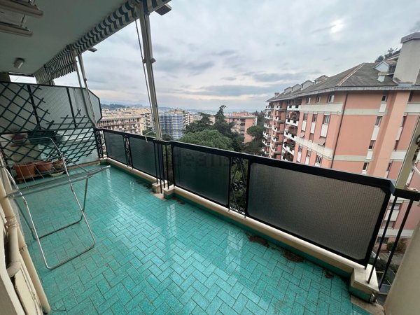 appartamento in vendita a Genova in zona Pegli