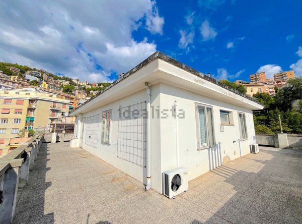 appartamento in vendita a Genova in zona Castelletto