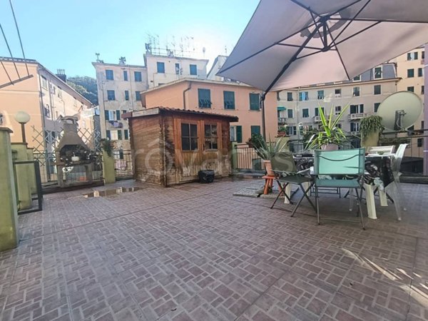 appartamento in vendita a Genova in zona Sampierdarena
