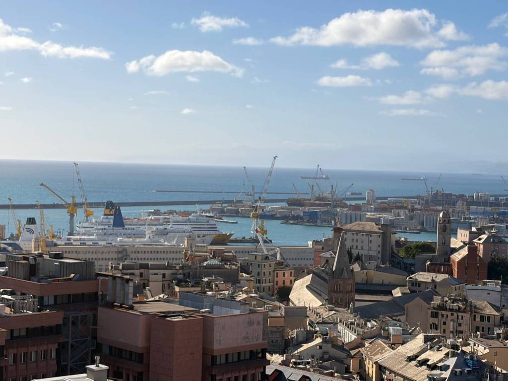 appartamento in vendita a Genova