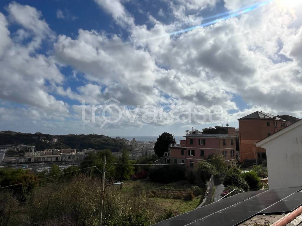 appartamento in vendita a Genova in zona Cornigliano