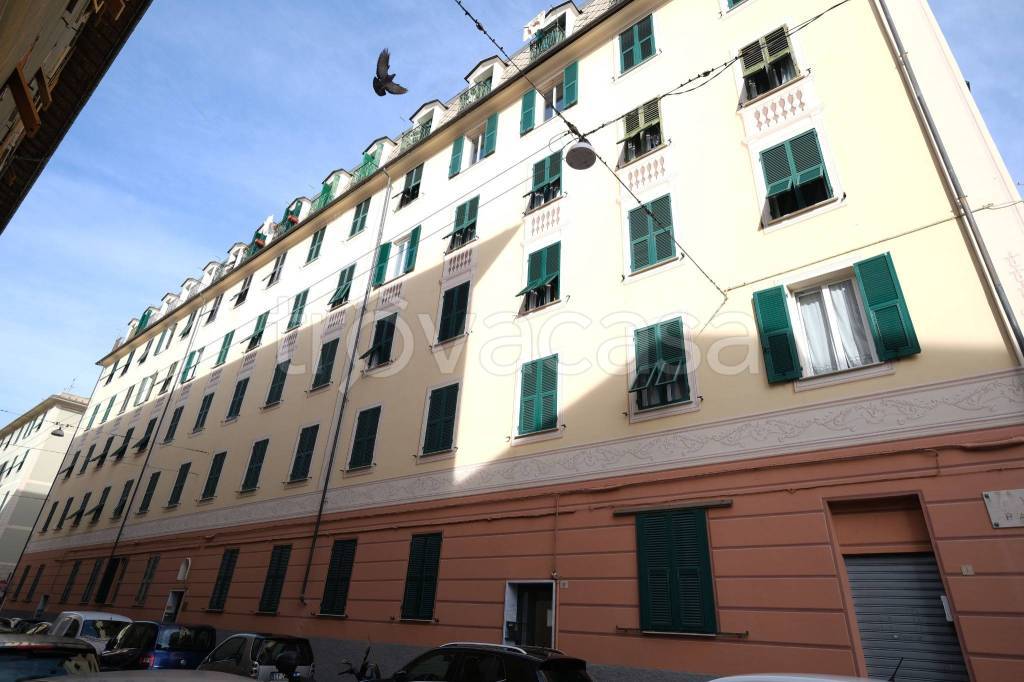 appartamento in vendita a Genova in zona Pegli