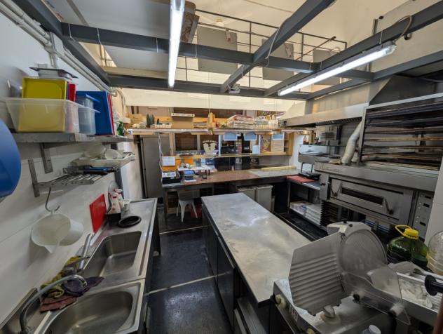 negozio in vendita a Genova in zona Albaro