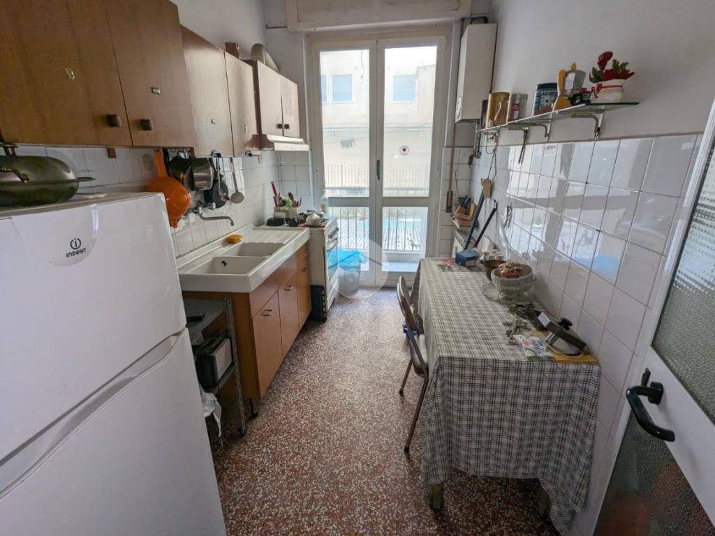 appartamento in vendita a Genova in zona Certosa