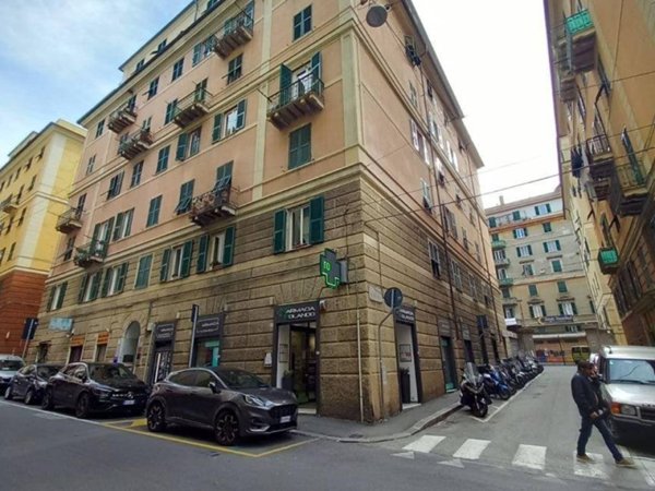 appartamento in vendita a Genova in zona Sampierdarena