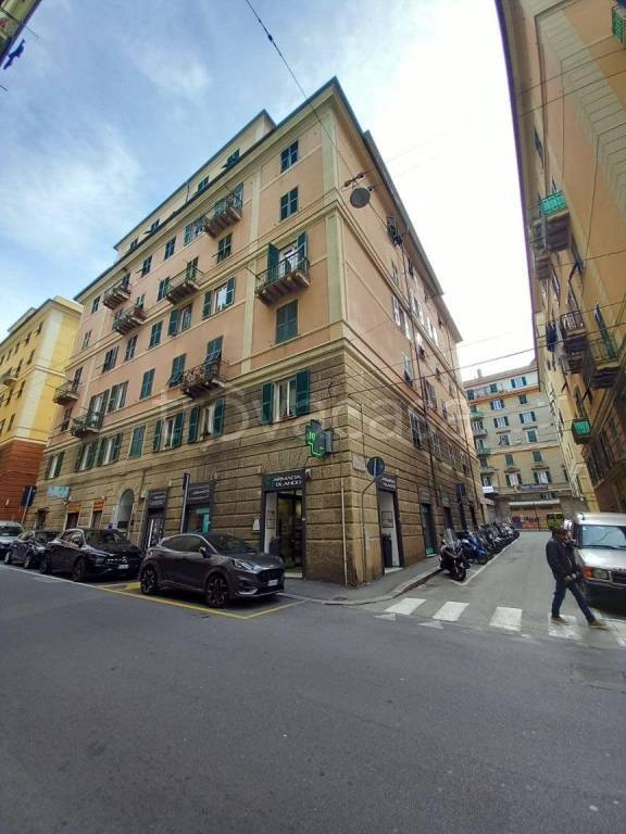 appartamento in vendita a Genova in zona Sampierdarena