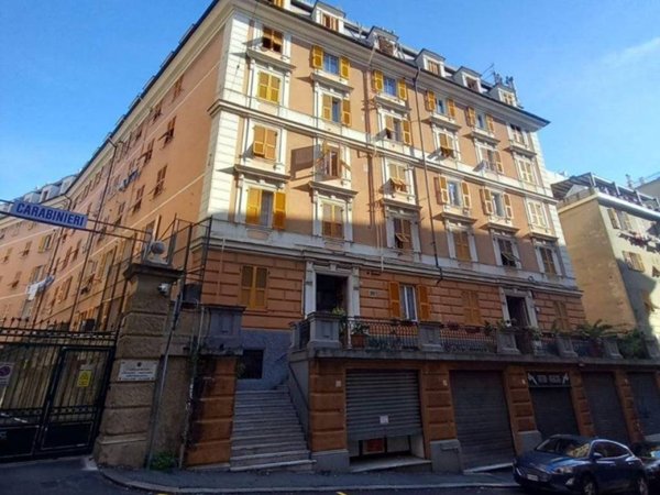 appartamento in vendita a Genova in zona Sampierdarena