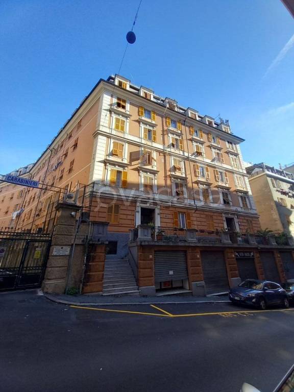 appartamento in vendita a Genova in zona Sampierdarena