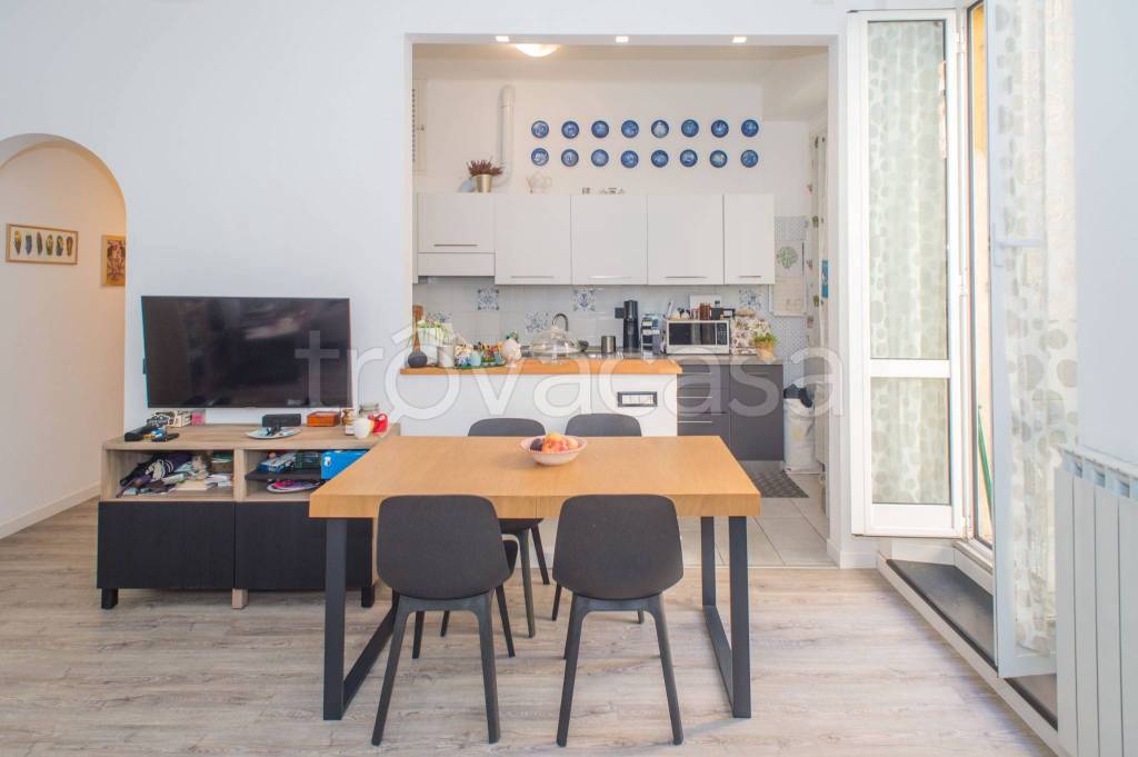 appartamento in vendita a Genova