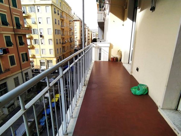 appartamento in vendita a Genova in zona Marassi