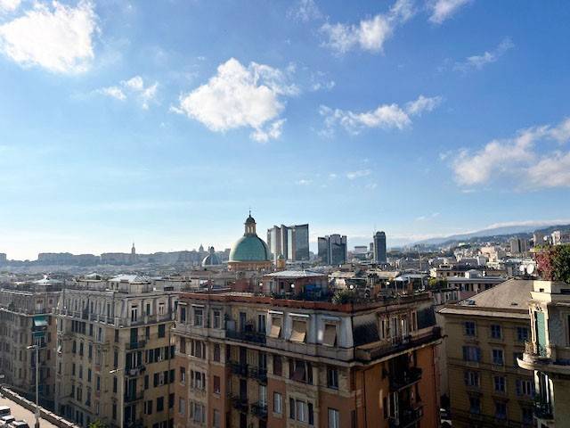 appartamento in vendita a Genova in zona Albaro