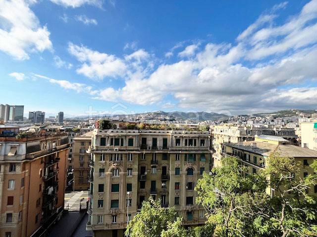appartamento in vendita a Genova in zona Albaro