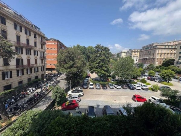 appartamento in vendita a Genova
