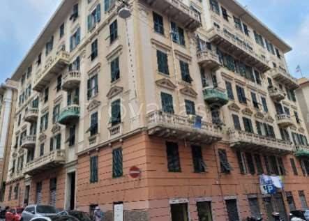appartamento in vendita a Genova in zona Sampierdarena