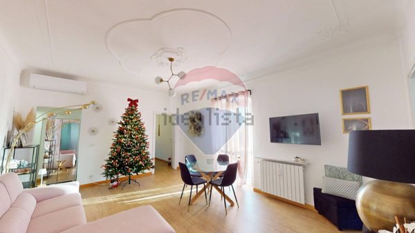 appartamento in vendita a Genova in zona Sestri Ponente