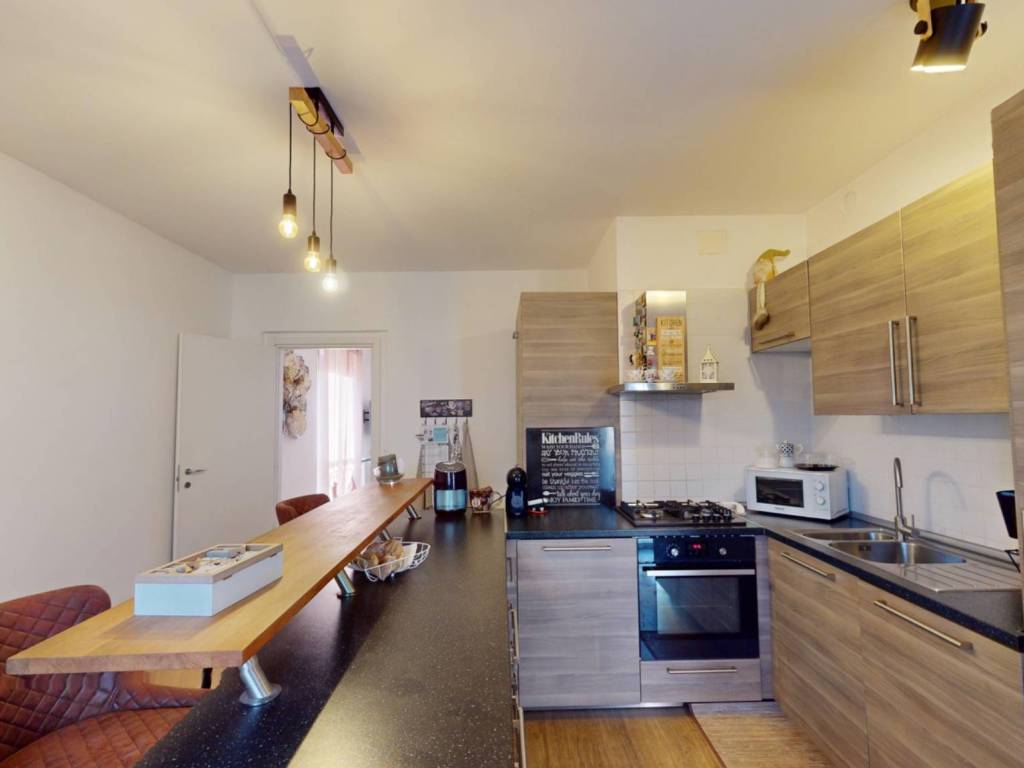 appartamento in vendita a Genova in zona Sestri Ponente