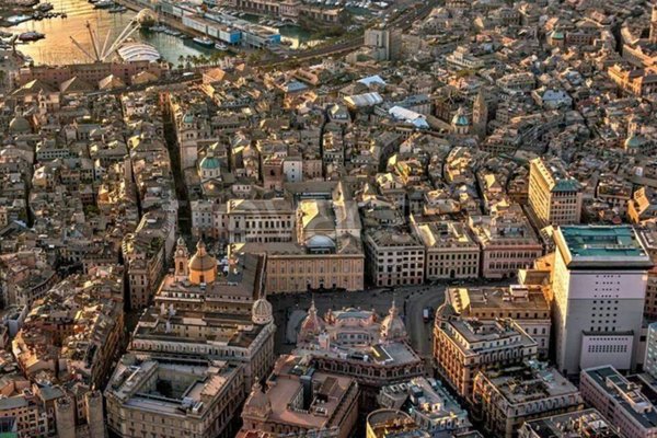 ufficio in vendita a Genova