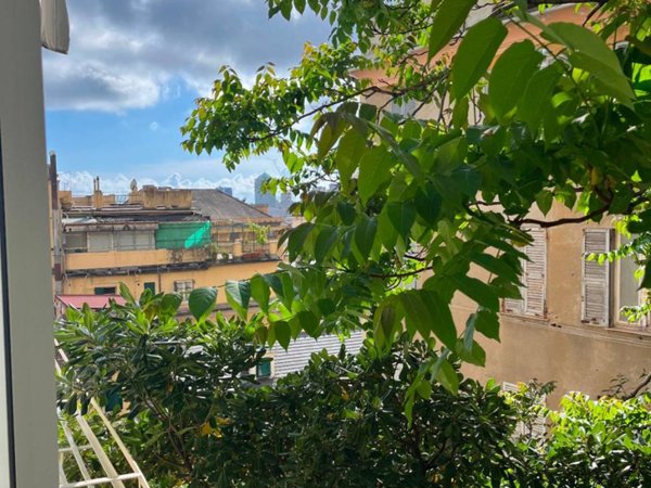 appartamento in vendita a Genova in zona Lagaccio / Granarolo