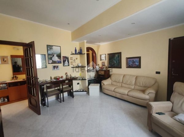 appartamento in vendita a Genova in zona Sampierdarena