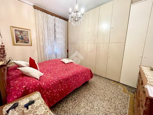 appartamento in vendita a Genova in zona Foce