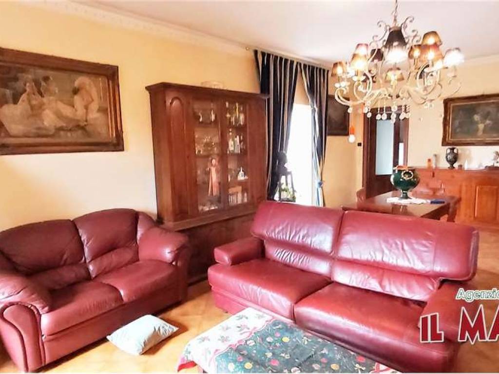 casa indipendente in vendita a Genova in zona Bolzaneto