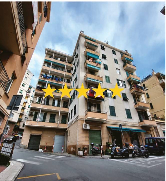 appartamento in vendita a Genova in zona Sestri Ponente