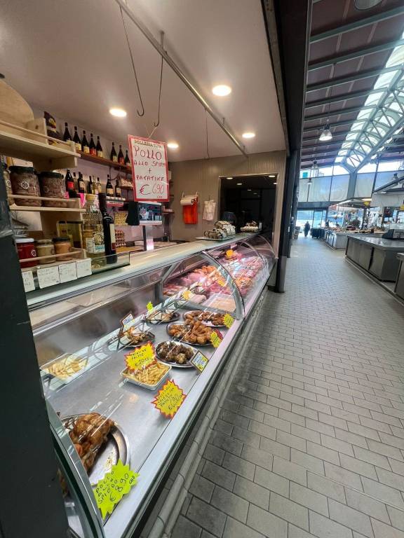 negozio in vendita a Genova