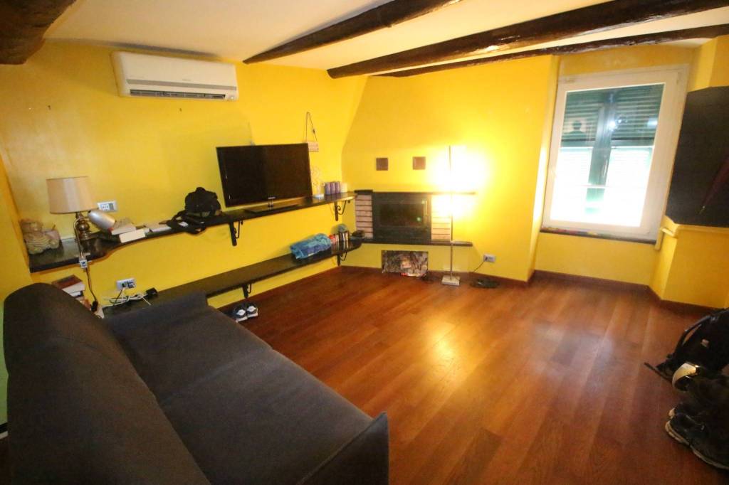 appartamento in vendita ad Edolo in zona Vico