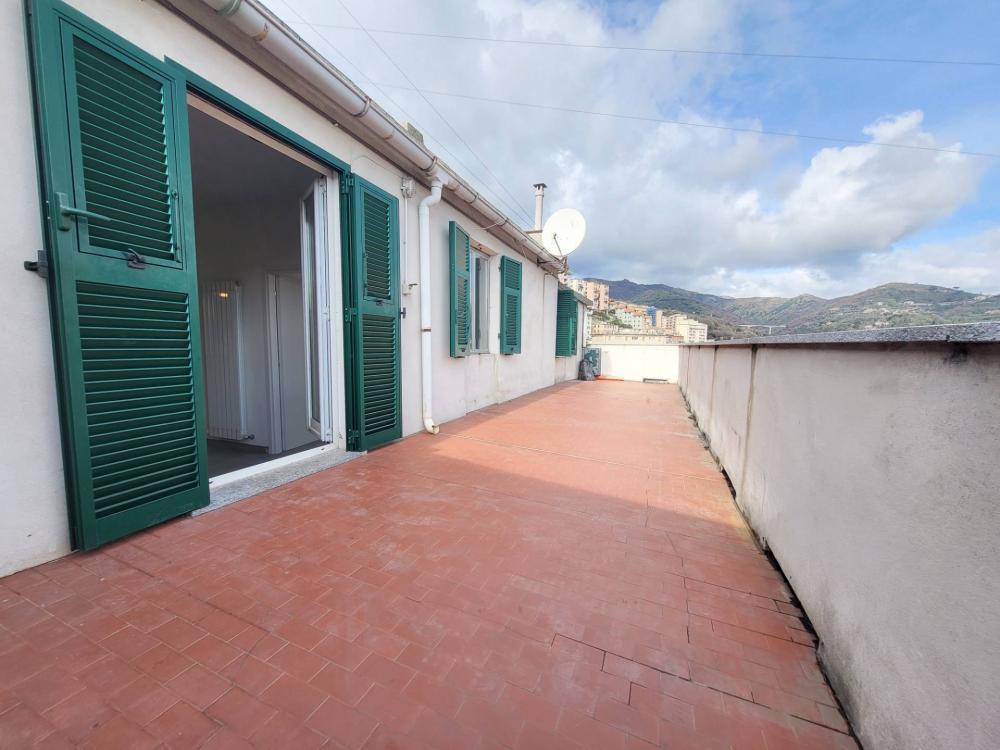 appartamento in vendita a Genova in zona Marassi