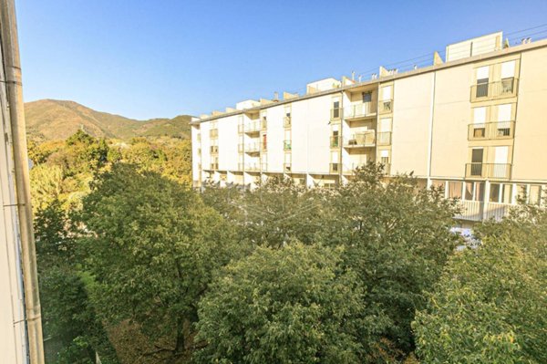 appartamento in vendita a Genova in zona Palmaro / Pra'