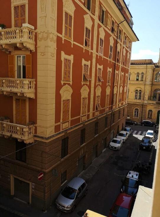 appartamento in vendita a Genova in zona Sampierdarena