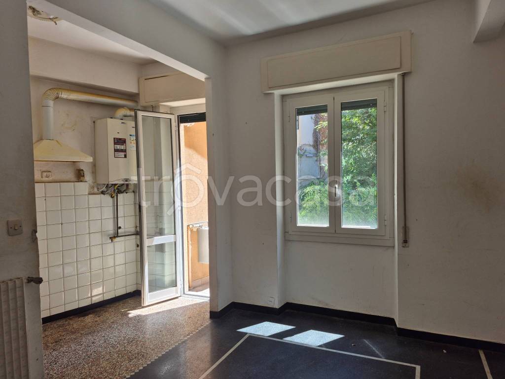appartamento in vendita a Genova in zona Oregina