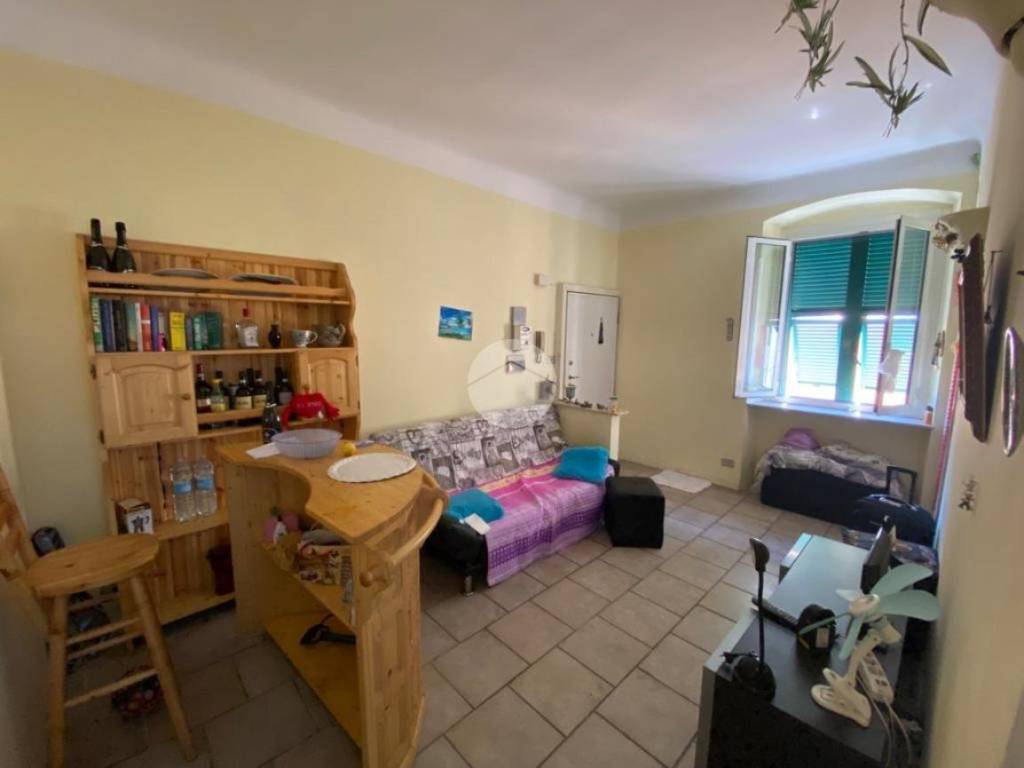 appartamento in vendita a Genova in zona Certosa