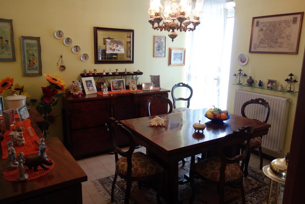 appartamento in vendita a Genova in zona Palmaro / Pra'