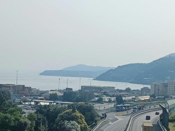 appartamento in vendita a Genova in zona Palmaro / Pra'