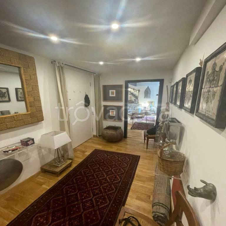 appartamento in vendita a Genova in zona Castelletto