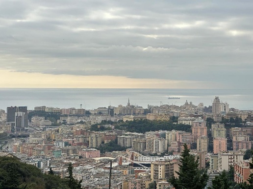 appartamento in vendita a Genova in zona Marassi