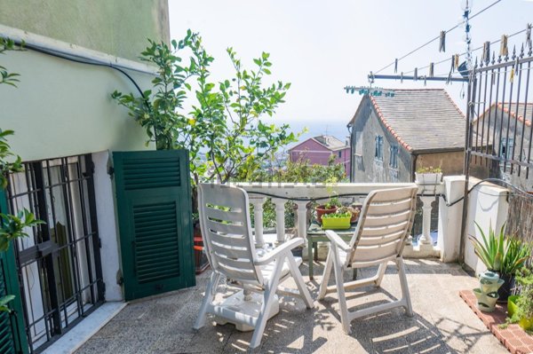 casa semindipendente in vendita a Genova in zona Apparizione