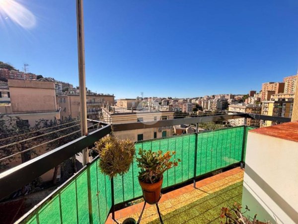 appartamento in vendita a Genova in zona San Martino