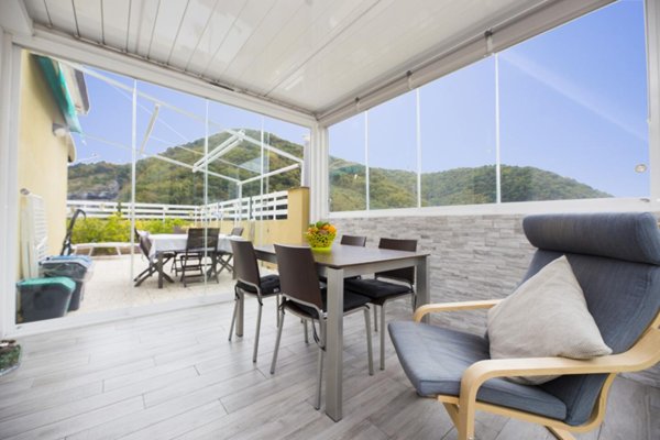 appartamento in vendita a Genova in zona Molassana