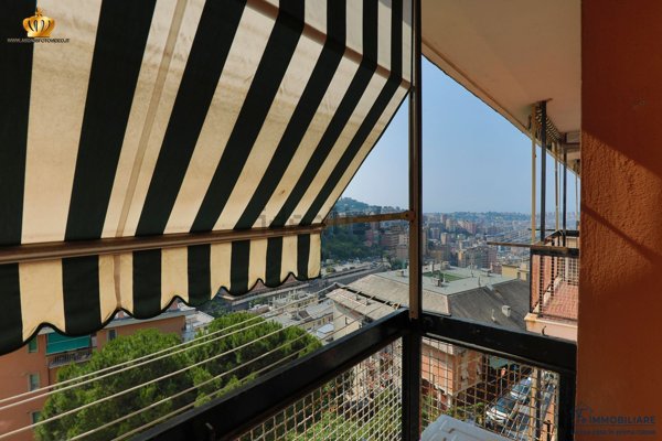 appartamento in vendita a Genova in zona Marassi