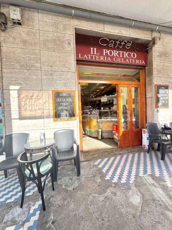 negozio in vendita a Genova