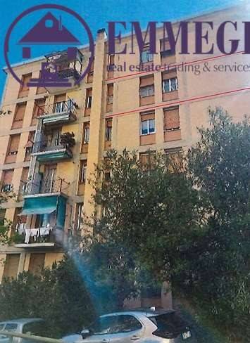 appartamento in vendita a Genova in zona Sestri Ponente