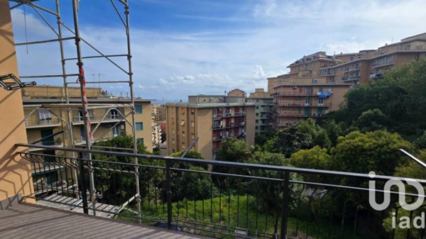 appartamento in vendita a Genova in zona Sampierdarena