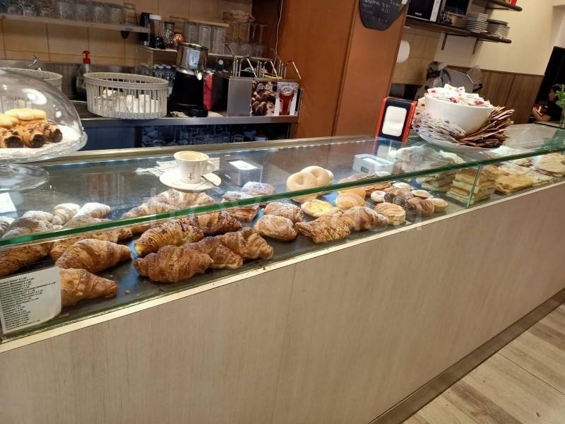 negozio in vendita a Genova in zona Palmaro / Pra'